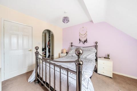 36 The Heys, Ashton-under-lyne, OL6 9BF