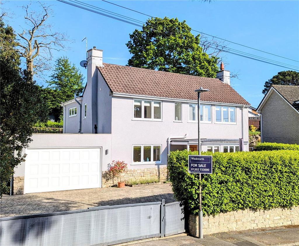 De Redvers Road, Lower Parkstone... 4 bed detached house for sale £