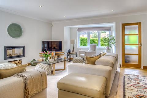 8 De Redvers Road, Poole, BH14 8TS