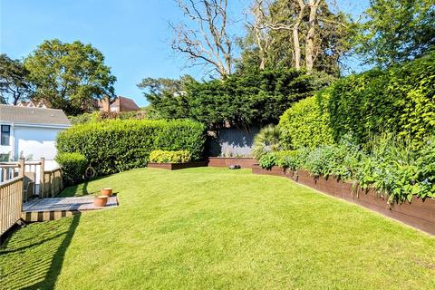 8 De Redvers Road, Poole, BH14 8TS