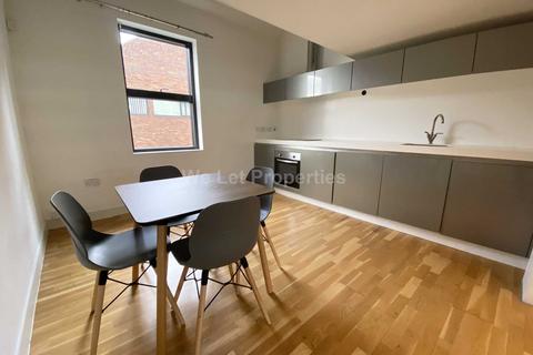 2 bedroom house to rent, Fir Street, Salford M6