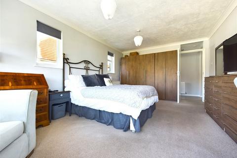 4 bedroom chalet for sale, Somerset Road, Ferring, Worthing, BN12