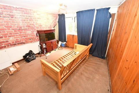 Tamara Rydes Hill Road, Guildford, GU2 9UQ