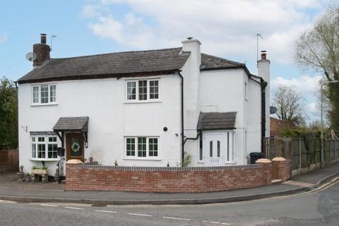 3 bedroom semi-detached house for sale, Astwood Lane, Feckenham, Redditch, Worcestershire, B96