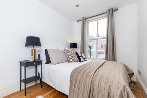 3 bedroom apartment for sale, Wallgrave Road, Earls Court, London, SW5