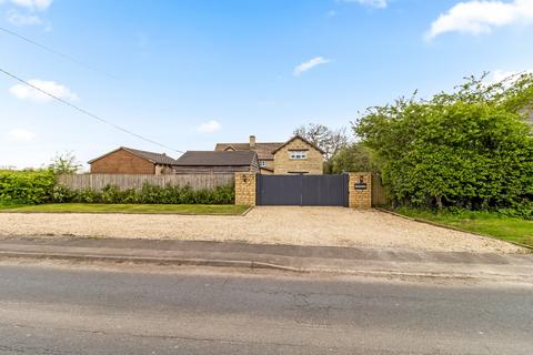 5 bedroom detached house for sale, Filands, Malmesbury, Wiltshire, SN16