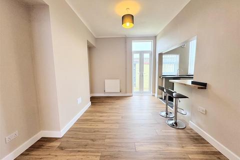 3 bedroom terraced house to rent, Pensarn Road, Old Swan, Liverpool
