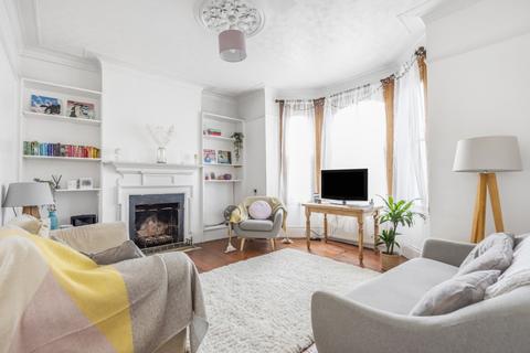 3 bedroom house to rent - Belleville Road Battersea SW11