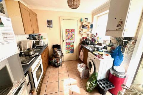 59 Avenons Road, London, E13 8HU