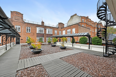 Flat 12a, Allen Mansions Allen Street, London, W8 6UY