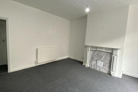 2 bedroom terraced house to rent, Preston Street, Darwen