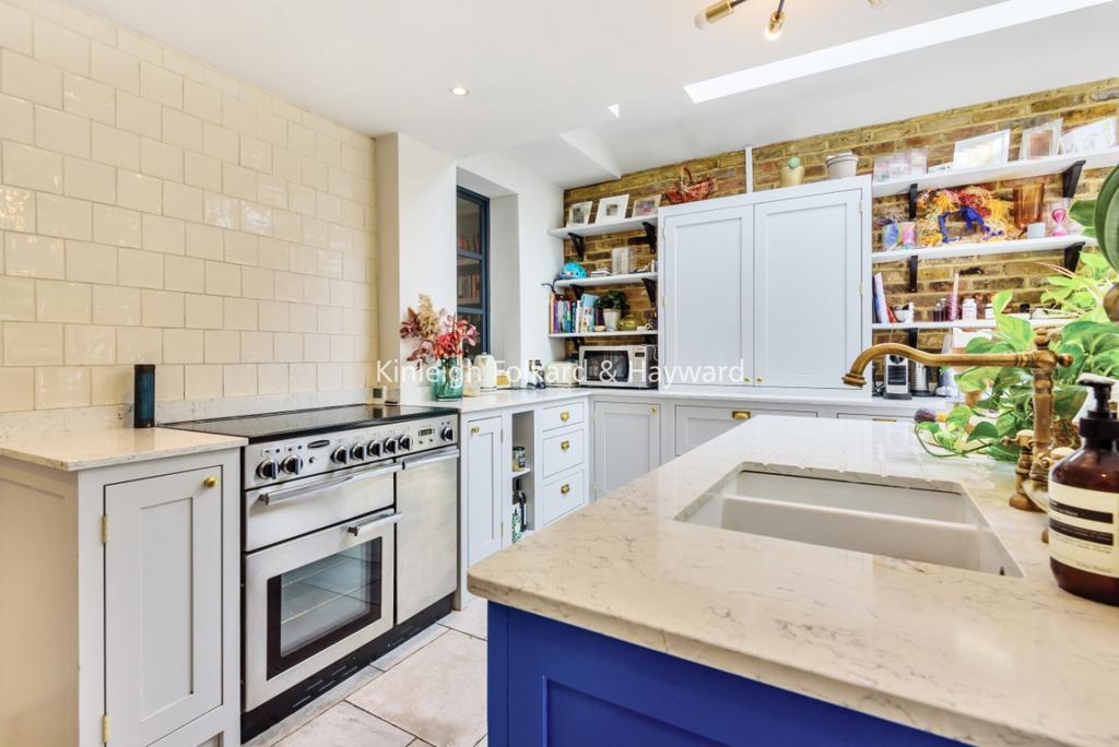 D48a674e-734f-493...