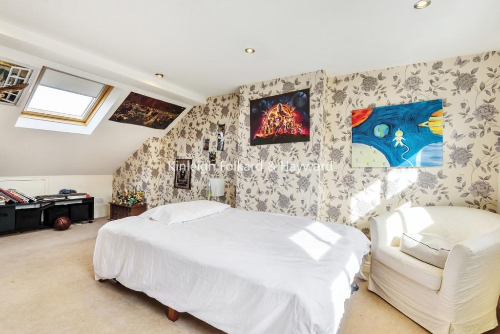 1df8ea66-02ec-487...