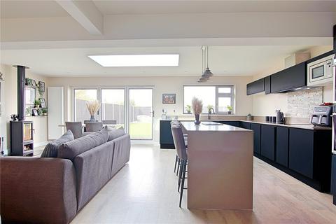 23 Blakehurst Way, Littlehampton, BN17 6HE