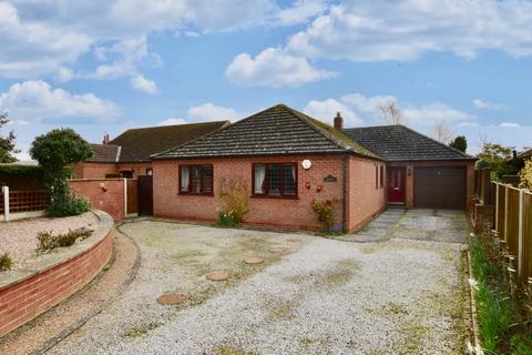 3 bedroom detached bungalow for sale, Sutton Lane, Barmby Moor