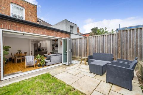 Flat 1, 60 Sarre Road, London, NW2 3SL