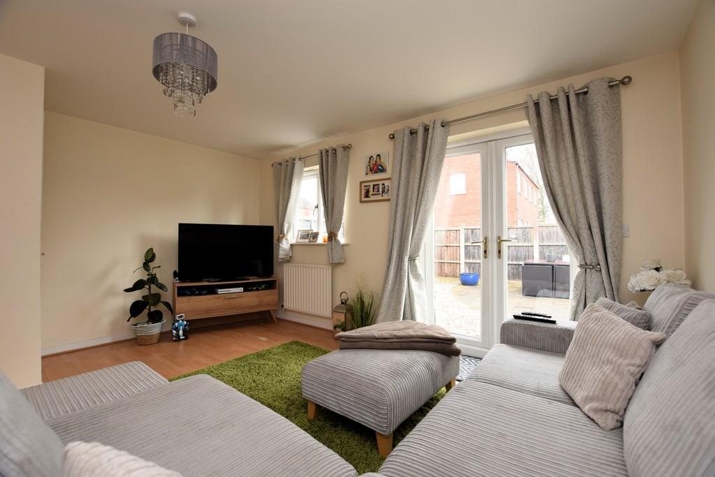 Oaston Road, Nuneaton 3 bed semidetached house for sale £190,000