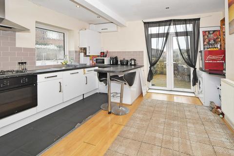 2 bedroom end of terrace house for sale, Howard Crescent, Hanley, Stoke-on-Trent