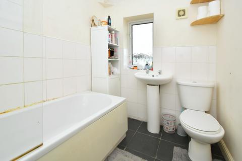 25 Howard Crescent, Stoke-on-trent, ST1 3NN