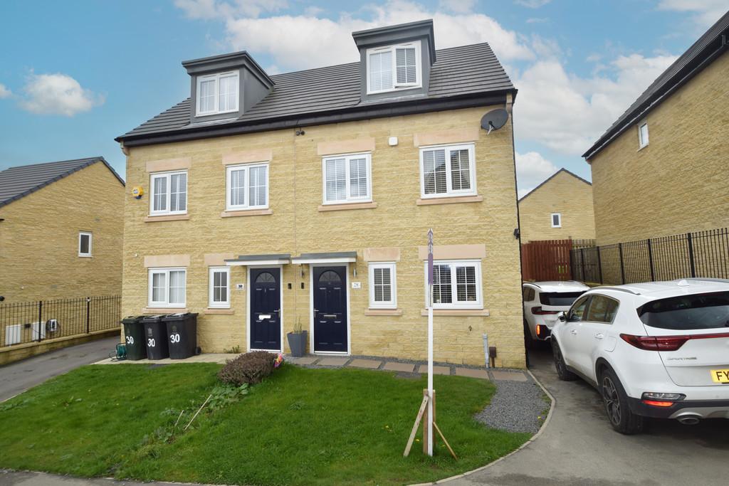 Meadowlands, Bradford BD15 3 bed semidetached house for sale £225,000