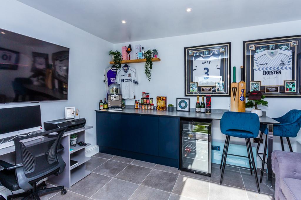 Garden room/office
