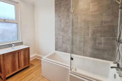 undefined, Rose Avenue, Leeds LS18
