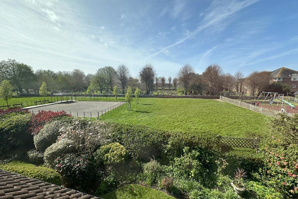 18 Parish Court - View