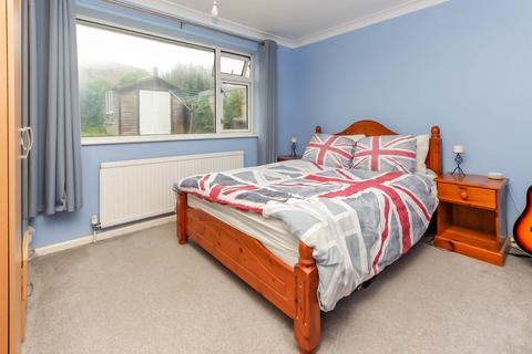 2 bedroom semi-detached bungalow for sale, Shelley Road, Wellingborough NN8