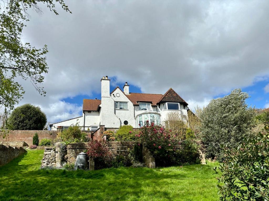 Stonehills, Fawley, Southampton... 4 bed detached house for sale £925,000
