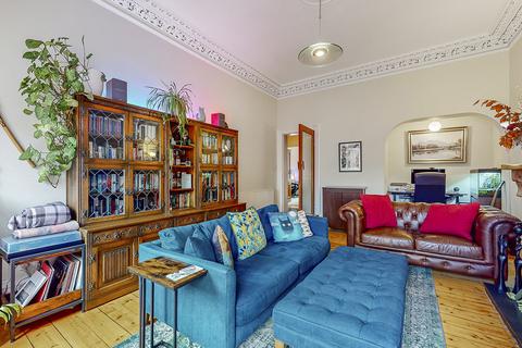 2 bedroom flat for sale, White Street, Glasgow G11