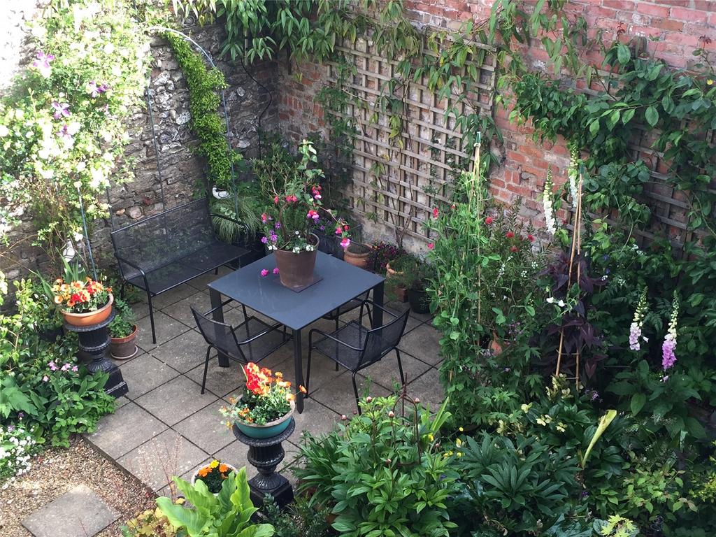 Martinstown, Nr Dorchester, Dorset 3 bed terraced house for sale £350,000