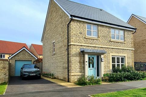 4 bedroom detached house for sale, Groundstone Way, Corsham SN13