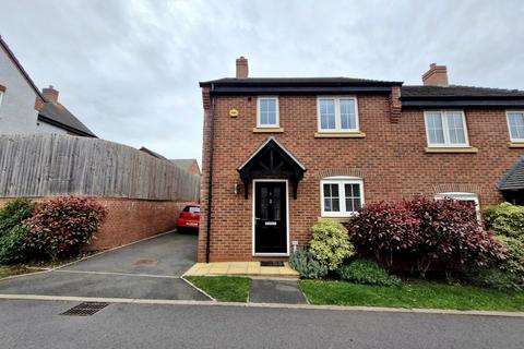 3 bedroom semi-detached house to rent, Hamstall Close, Streethay, Lichfield