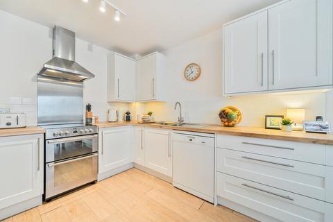 3 bedroom end of terrace house for sale, Berkshire Close, Ogwell