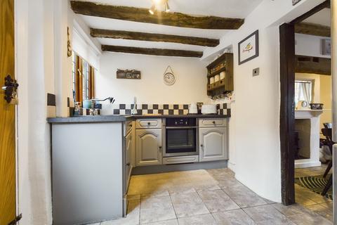 15 Bridge Street, Uttoxeter, ST14 8AR