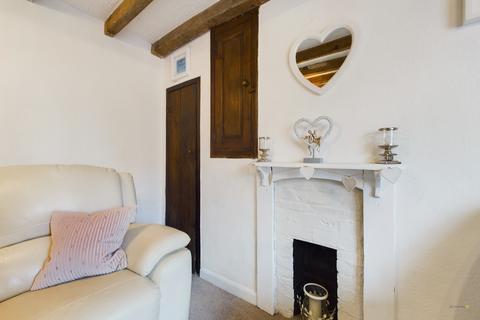 15 Bridge Street, Uttoxeter, ST14 8AR