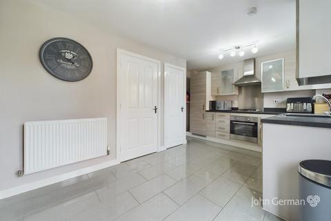 59 Cascade Close, Burton-on-trent, DE14 1DX