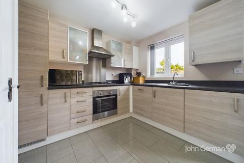 59 Cascade Close, Burton-on-trent, DE14 1DX