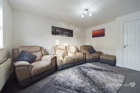 59 Cascade Close, Burton-on-trent, DE14 1DX