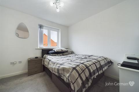 59 Cascade Close, Burton-on-trent, DE14 1DX