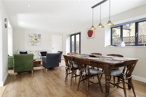 Ruskin House High Street, Moreton-in-marsh, GL56 0LL