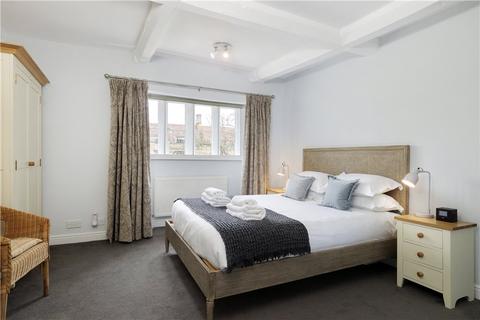 Ruskin House High Street, Moreton-in-marsh, GL56 0LL