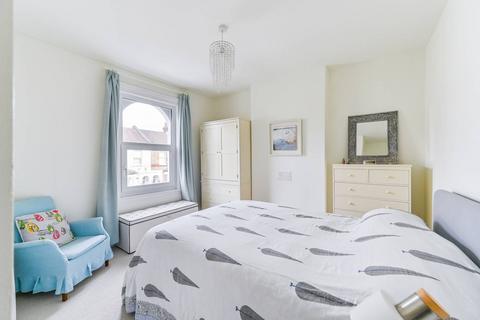 2 bedroom maisonette for sale, Holmesdale Road, South Norwood, London, SE25