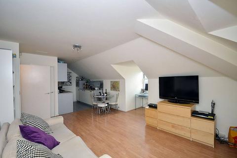 1 bedroom flat to rent, Tottenham Road, De Beauvoir Town, London, N1