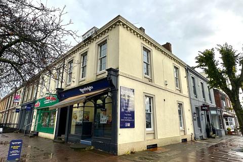 3 bedroom apartment to rent, Warwick Road, Carlisle