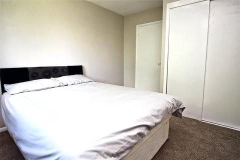 22 Davos Close, Woking, GU22 7SL
