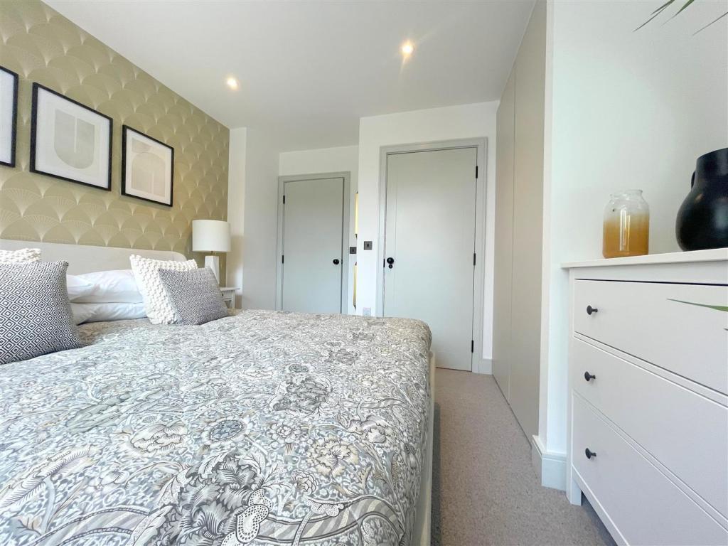 Park-avenue-willesden-green-nw2