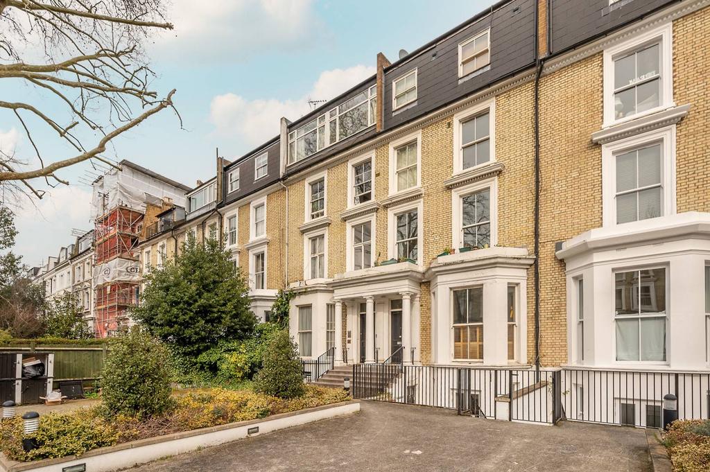 Elsham Road, Olympia, London, W14 2 bed flat - £2,275 pcm (£525 pw)