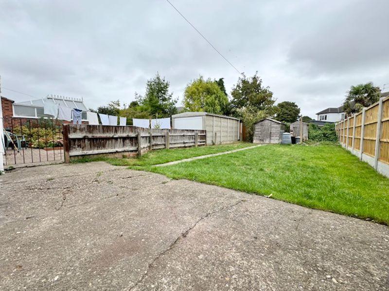 Patio to rear garden