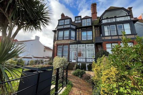 1 bedroom apartment for sale, Walmer Seafront
